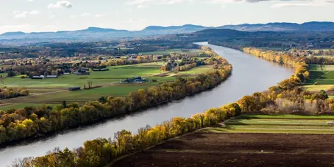 Florence, Massachusetts – A Village Full of Art, Food, and Views