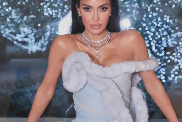who is kim kardashian dating